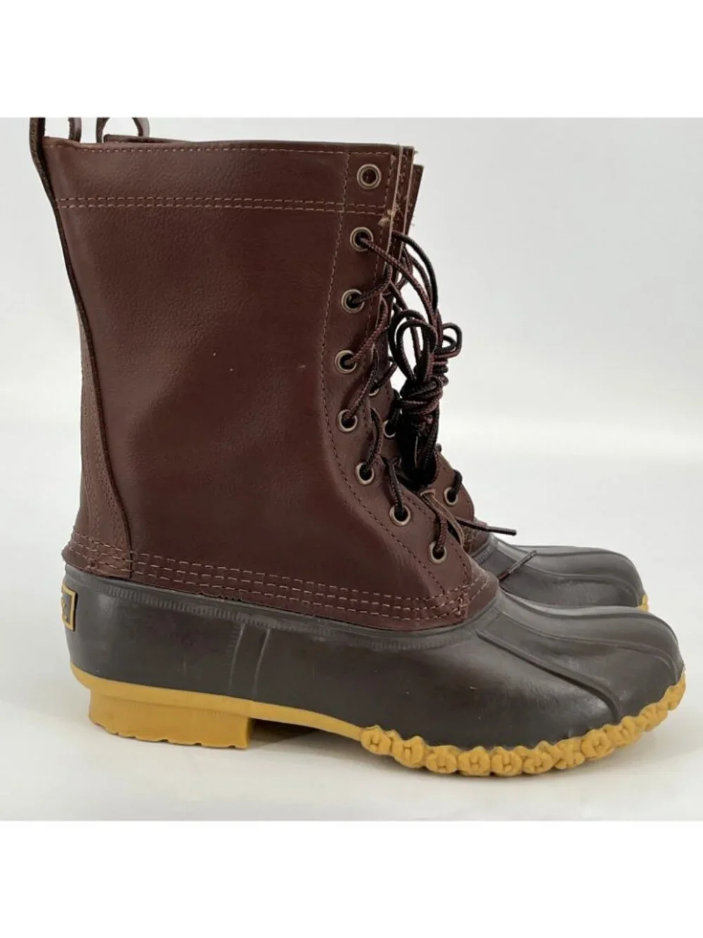 L.L.Bean Maine Hunting Shoes 10in Brown Size 9M Leather Waterproof Rubber Boots